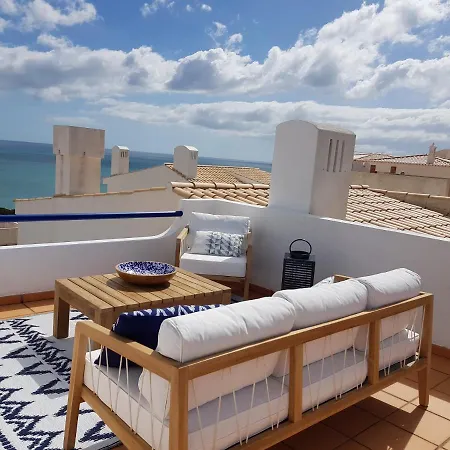Casinha Manta Bed & Breakfast *