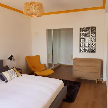 Casinha Manta 3* ساليما